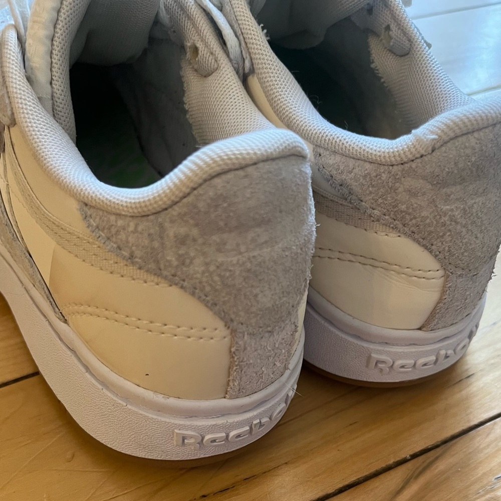 Women’s Reebok Sneakers - Picture 3 of 5